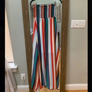 Vestique strapless dress